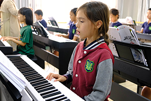 北京市通州区私立树人学校音乐教室