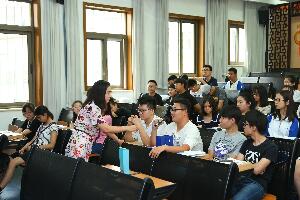 北京市朝阳区新亚学校教室
