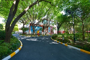 上海燎原双语学校校园