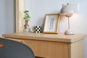 橘郡国际学校(深圳校区)宿舍书桌